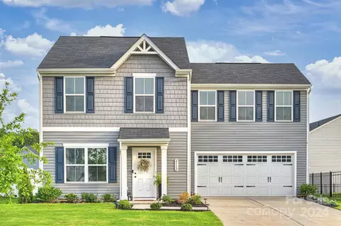 2112 Songwood Dr, Charlotte, NC 28215