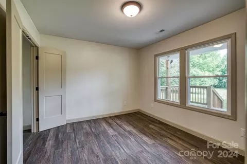 Bedroom - 2988 Us 70 E, Marion, NC 28752 photo 1 of 3