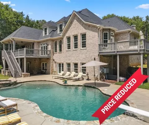 8516 Mcilwaine Rd, Huntersville, NC 28078