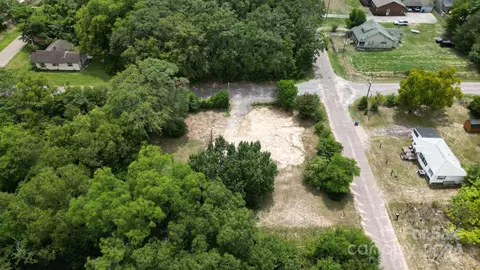 111 Rose St, Hamlet, NC 28345 photo 2