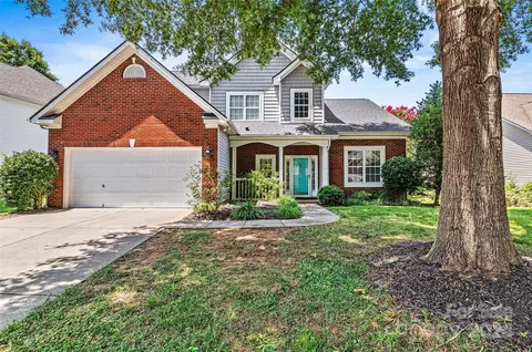 1003 Master Gunner Ct, Indian Trail, NC 28079