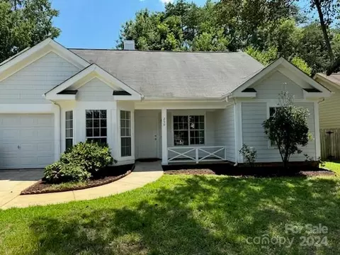 258 Indian Paint Brush Dr, Mooresville, NC 28115