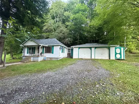 3611 Bolens Creek Rd, Burnsville, NC 28714