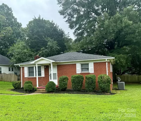 2613 Mcgill St, Kannapolis, NC 28081