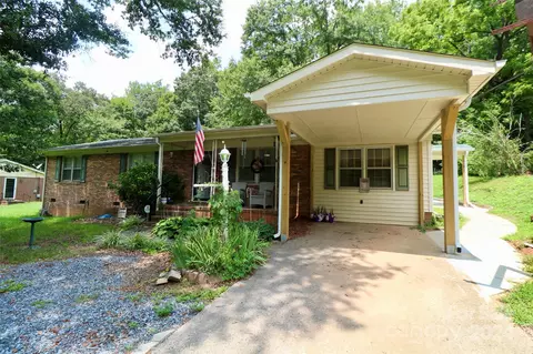 416 Witten Ln, Gastonia, NC 28052