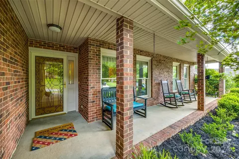 743 Monticello Dr, Fort Mill, SC 29708