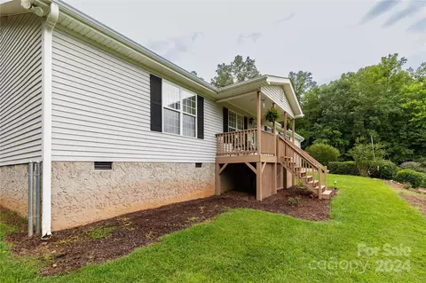 Exterior - 360 Beaverdam Loop Rd, Candler, NC 28715 photo 5 of 7