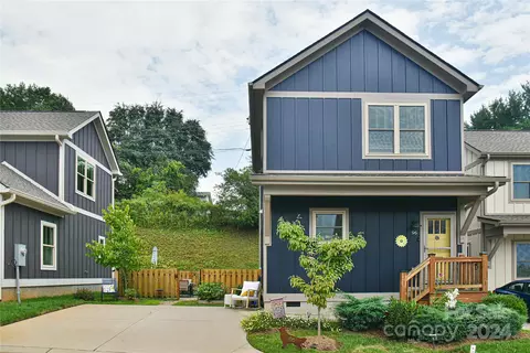 96 Wheeler Rd, Weaverville, NC 28787