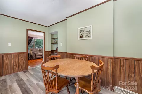Dining - 1486 Hillcrest Ave, Lancaster, SC 29720 photo 1 of 1