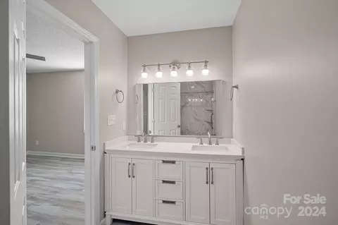 7505 Sarah Dr, Denver, NC 28037 photo 20