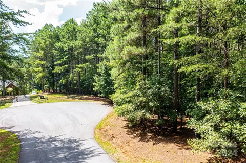 2062 Dockside 304 Pl #304, Connelly Springs, NC 28612