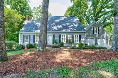 8 Heritage Ln, Shelby, NC 28150
