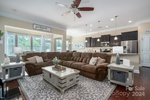 1248 Jack Pine Rd, Clover, SC 29710 photo 8