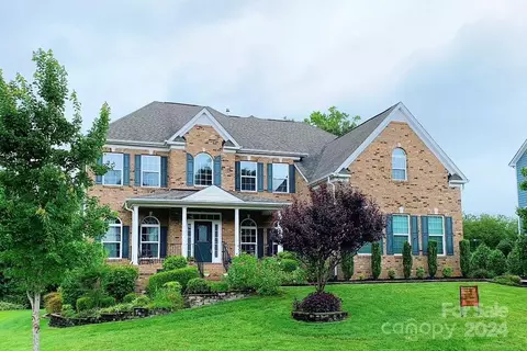 4172 Green Park Ct, Harrisburg, NC 28075