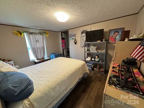 Bedroom - 280 Deerfield Estates Ln, Stony Point, NC 28678 photo 4 of 5