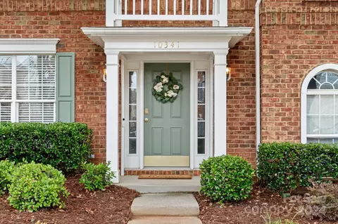 10341 Winslet Dr, Charlotte, NC 28277