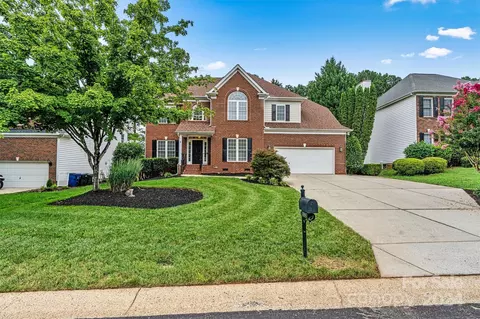 12615 Willingdon Rd, Huntersville, NC 28078