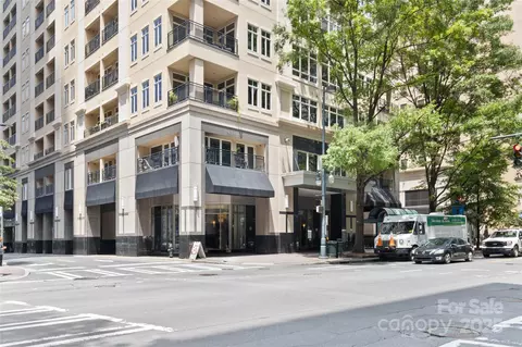 230 S Tryon 704 St #704, Charlotte, NC 28202