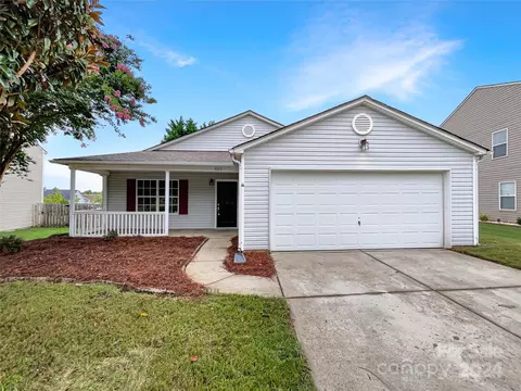 9117 Corey Common Ave, Charlotte, NC 28216