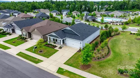 1812 Lotus Ln, Denver, NC 28037