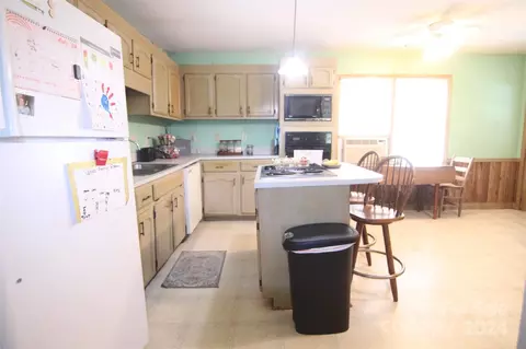 178 Wright St, Gastonia, NC 28056 photo 8
