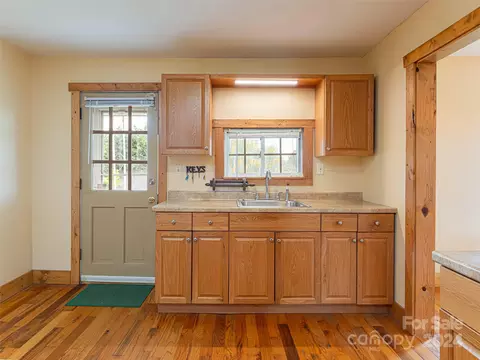 663 Alexander Rd, Alexander, NC 28701 photo 16