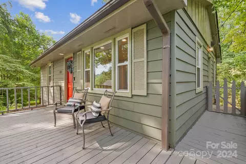 290 Maple Ct, Arden, NC 28704 photo 3