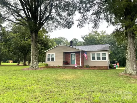 12618 Nc 138 Hwy, Norwood, NC 28128