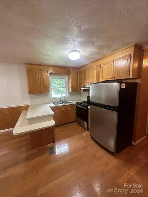 1854 Holland Dr, Conover, NC 28613 photo 6