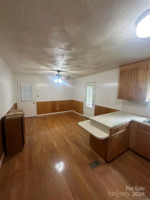1854 Holland Dr, Conover, NC 28613 photo 5