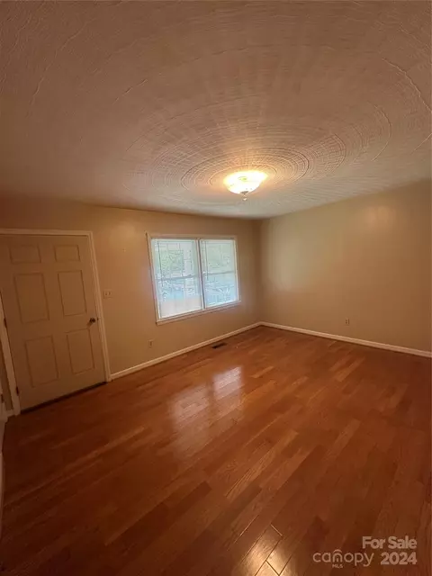 1854 Holland Dr, Conover, NC 28613 photo 9