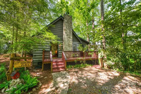 348 Laurelwood Ln, Boone, NC 28607