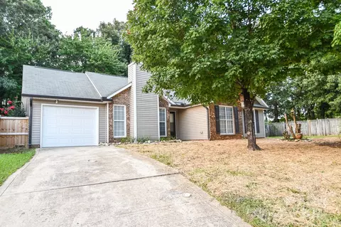 5902 White Cliffs Dr, Monroe, NC 28110 photo 2
