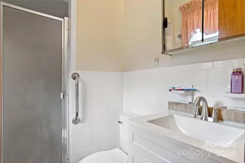 1627 Pearidge Rd, Bostic, NC 28018 photo 22