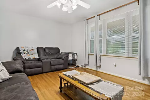 1627 Pearidge Rd, Bostic, NC 28018 photo 9