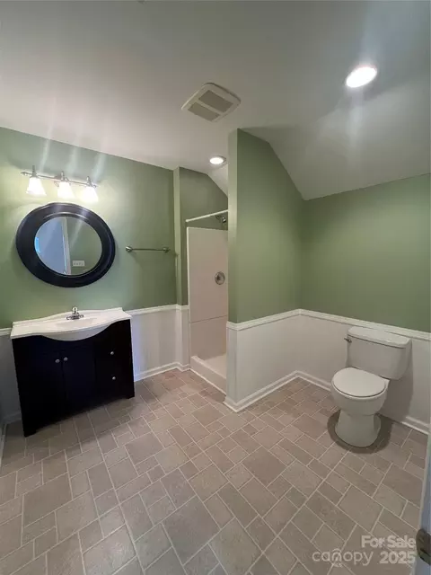 Bath - 4817 Mossy Cup Ln, Monroe, NC 28110 photo 5 of 5