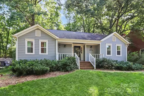 5912 Winburn Ln, Charlotte, NC 28226
