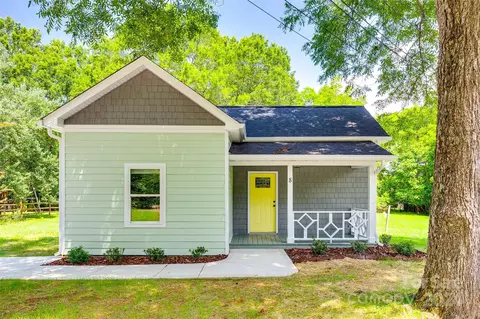 8 Private St, York, SC 29745
