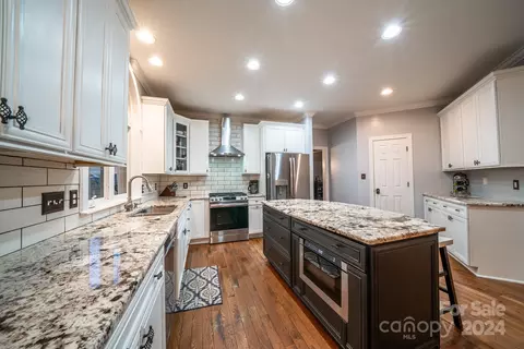 4265 Silver Eagle Ct, Denver, NC 28037 photo 5
