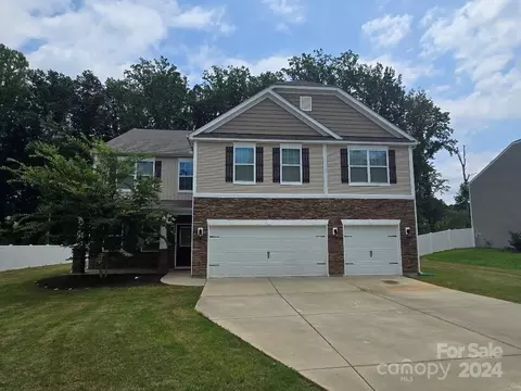 429 Wheat Field Dr, Mount Holly, NC 28120