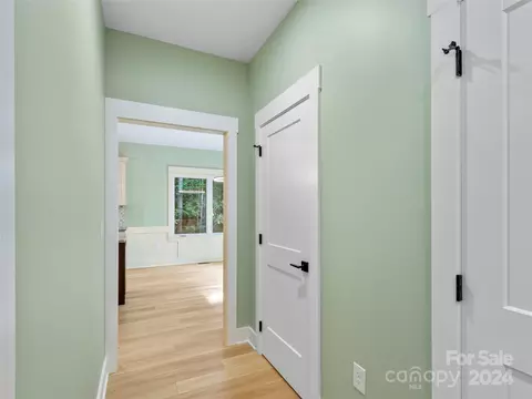 19 Mountain View Rdg, Fairview, NC 28730 photo 8