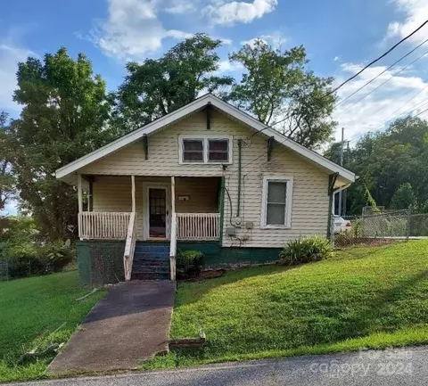 611 Prospect Nw St NW, Lenoir, NC 28645