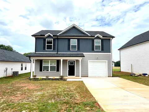 794 2nd Se St SE, Conover, NC 28613