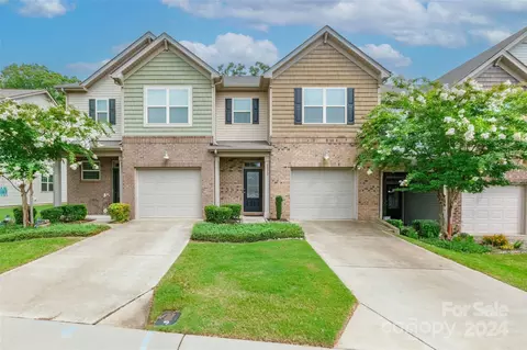 8013 Scarlet Oak Ter, Fort Mill, SC 29707