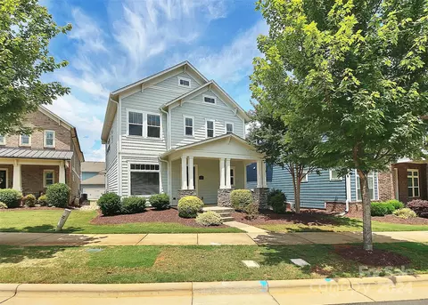 6529 Honeymeade Cir, Charlotte, NC 28277