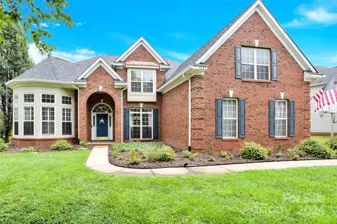 1221 Applegate Pkwy, Waxhaw, NC 28173
