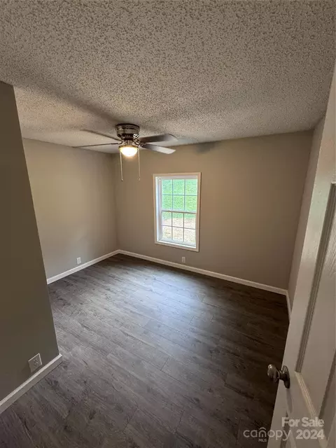 Bedroom - 444 Apache Path, Marion, NC 28752 photo 3 of 3