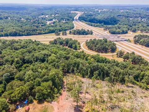 425 15th Sw Ave SW, Hickory, NC 28602