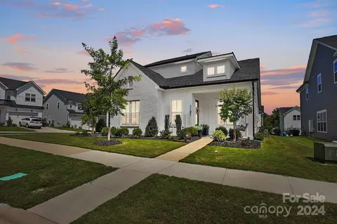 5101 Whitman Ave, Matthews, NC 28105