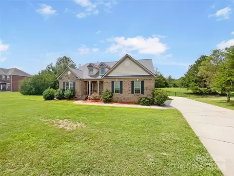 2033 Belle Regal Cir, Rock Hill, SC 29732